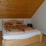 Istvan Pince Vendeghaz 4* Zamárdi