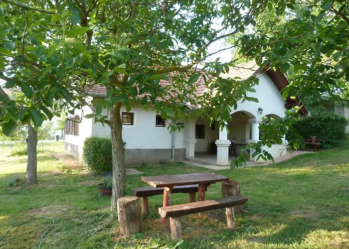 Gasthuis Istvan Pince Vendeghaz Zamárdi