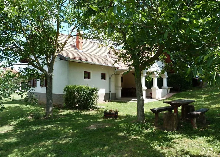 Istvan Pince Vendeghaz 4*